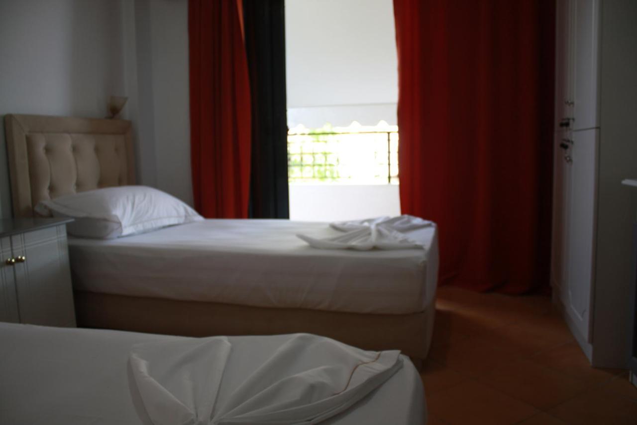 Kanina Hotel&Hostel Саранда Экстерьер фото